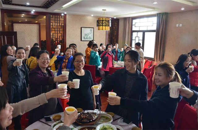 ppϷٷվŮȷĴ򿪷ʽ